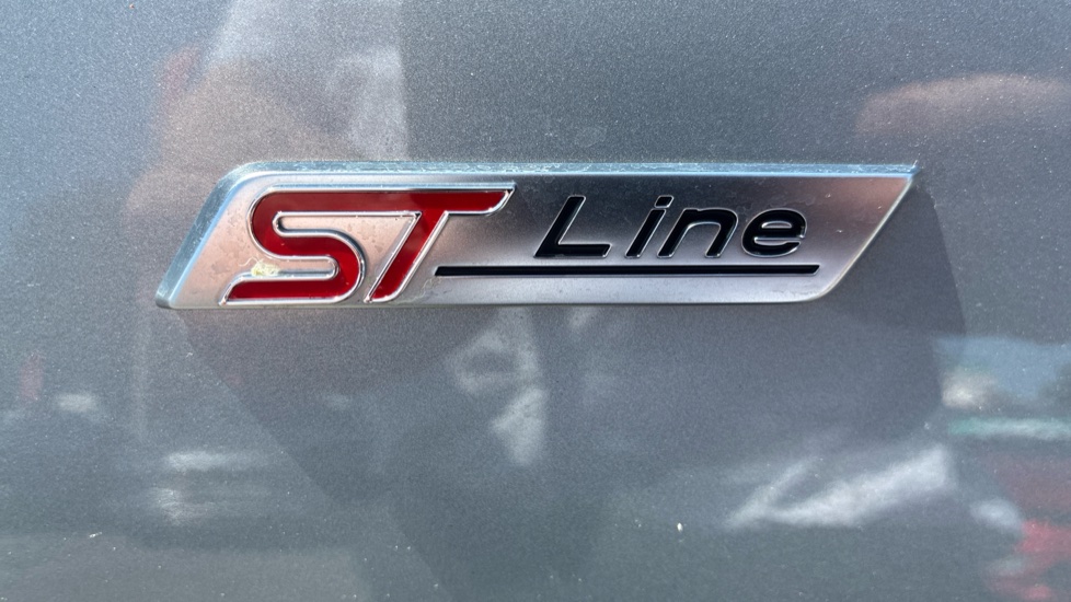 Ford Puma 1.0 EcoBoost Hybrid mHEV 155 ST-Line X 5dr Petrol Hatchback - Image 27