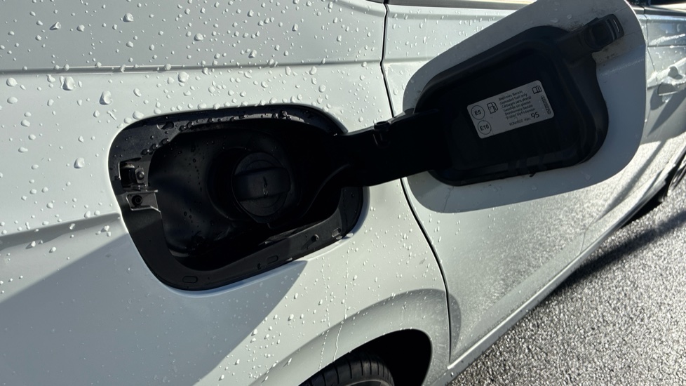 Volkswagen Polo 1.0 TSI R-Line 5dr Petrol Hatchback - Image 35