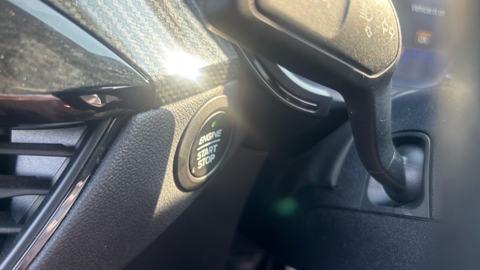 Ford Kuga 1.5 EcoBoost 150 ST-Line Edition 5dr Petrol Estate - Image 32