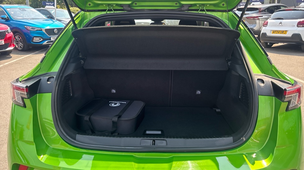 Vauxhall Mokka 100kW Ultimate 50kWh 5dr Auto Electric Hatchback - Image 4