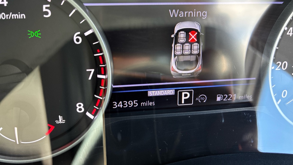 Nissan Juke 1.0 DiG-T N-Connecta 5dr DCT Petrol Hatchback - Image 27