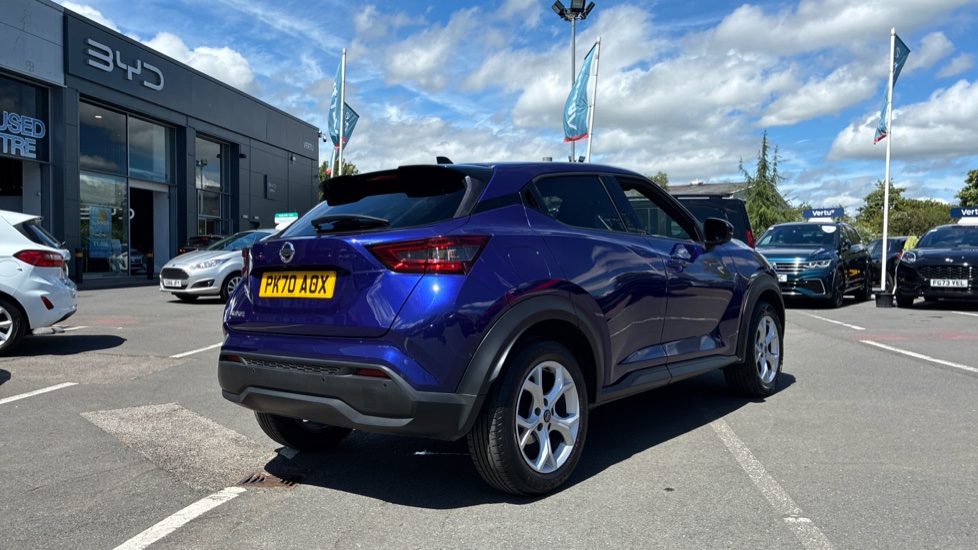 Nissan Juke 1.0 DiG-T N-Connecta 5dr DCT Petrol Hatchback - Image 30