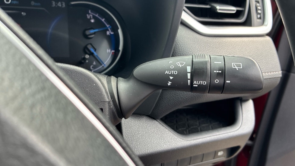 Toyota RAV4 2.5 VVT-i Hybrid Icon 5dr CVT 2WD Hybrid Estate - Image 27