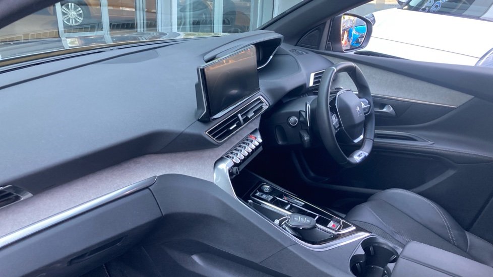 Peugeot 5008 1.5 BlueHDi GT 5dr EAT8 Diesel Estate - Image 9