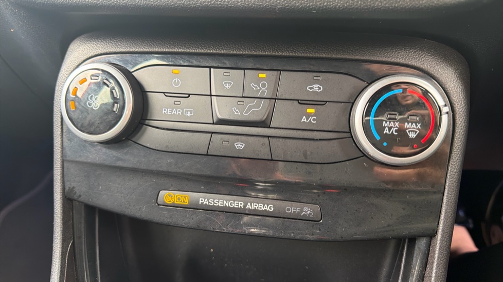 Ford Puma 1.0 EcoBoost Hybrid mHEV ST-Line 5dr Petrol Hatchback - Image 31