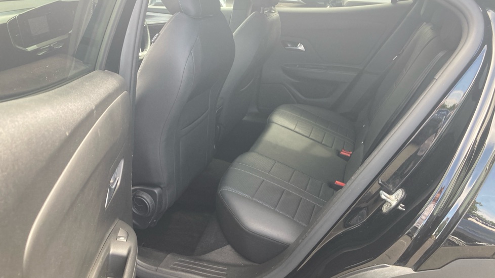 Vauxhall Mokka 1.2 Turbo Ultimate 5dr Auto Petrol Hatchback - Image 16