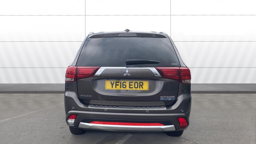Mitsubishi Outlander 2.0 PHEV GX4hs 5dr Auto Estate - Image 6