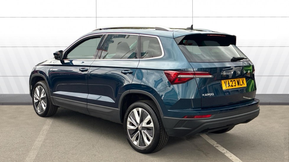 Skoda Karoq 1.5 TSI SE L 5dr DSG Petrol Estate - Image 2