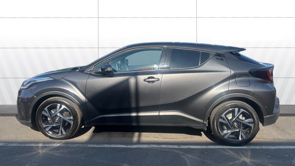 Toyota C-HR 2.0 Hybrid Design 5dr CVT Hybrid Hatchback - Image 5