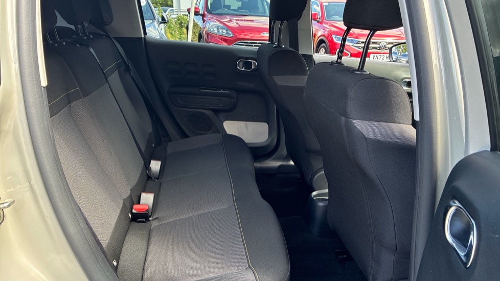 Citroen C3 1.2 PureTech C-Series Edition 5dr Petrol Hatchback - Image 10