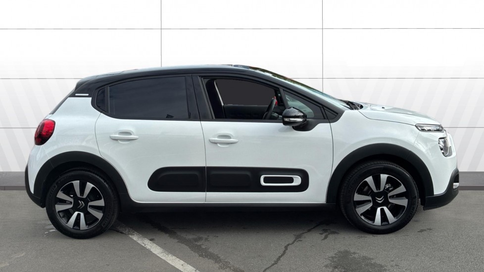 Citroen C3 1.2 PureTech Plus 5dr Petrol Hatchback - Image 5