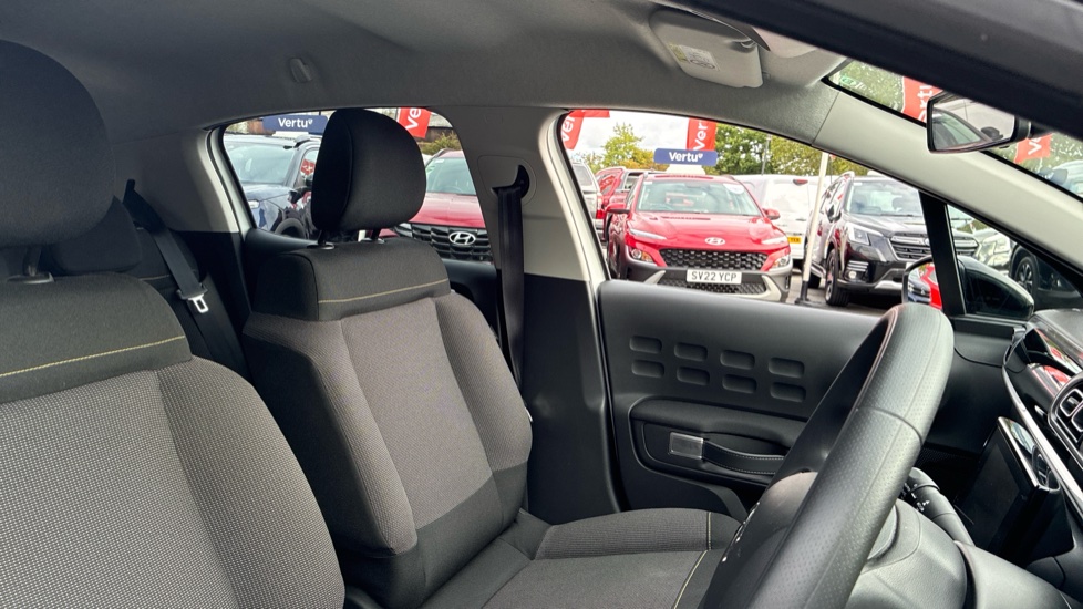 Citroen C3 1.2 PureTech Plus 5dr Petrol Hatchback - Image 8