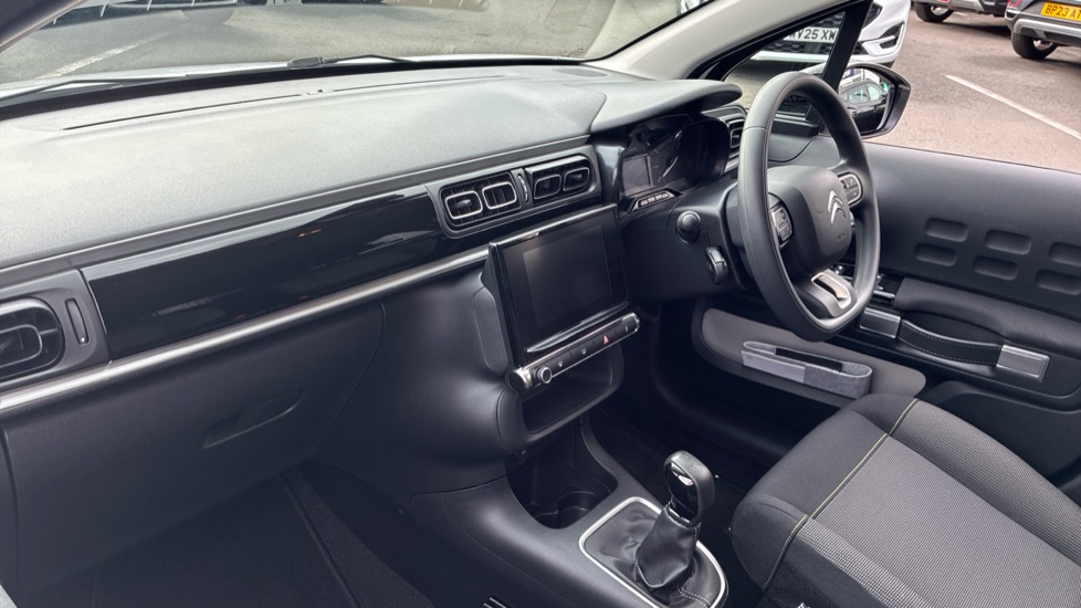 Citroen C3 1.2 PureTech Plus 5dr Petrol Hatchback - Image 9