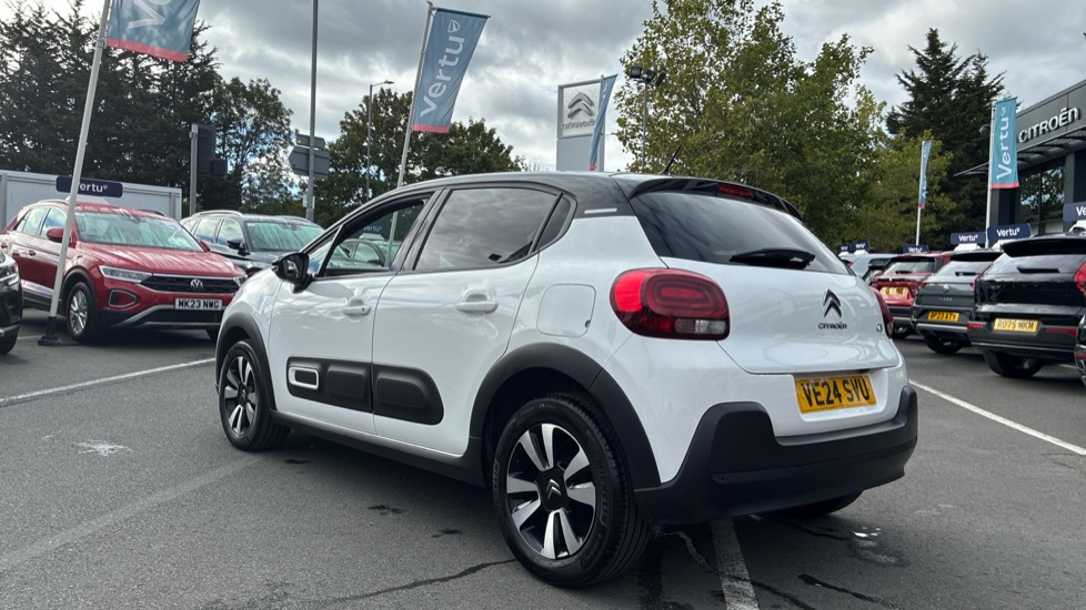 Citroen C3 1.2 PureTech Plus 5dr Petrol Hatchback - Image 24