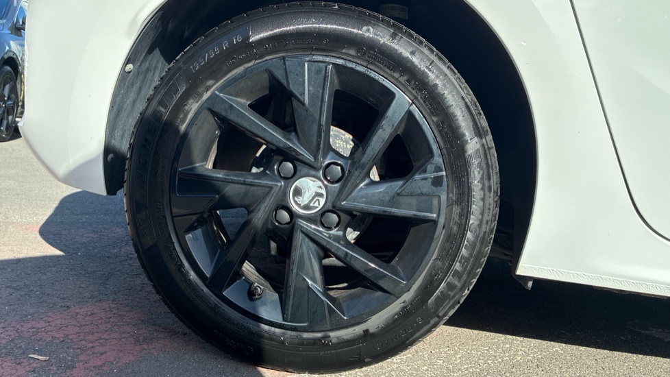 Vauxhall Corsa 1.2 GS 5dr Petrol Hatchback - Image 7