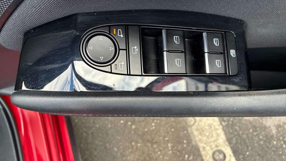 Mazda 3 2.0 Skyactiv G MHEV Sport Lux 5dr Petrol Hatchback - Image 29