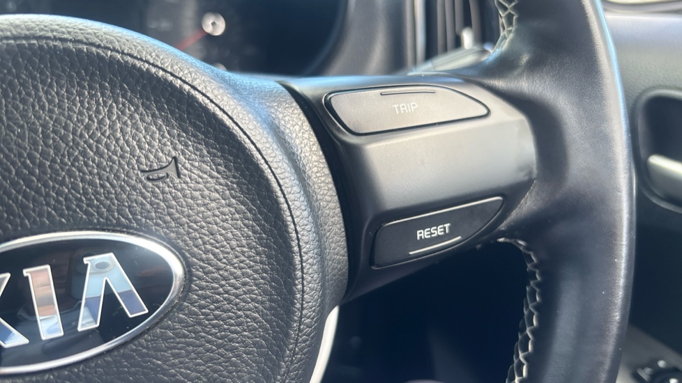 Kia Picanto 1.0 2 5dr [4 seats] Petrol Hatchback - Image 28