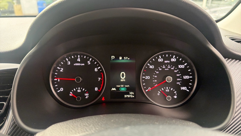 Kia Stonic 1.0T GDi 48V GT-Line 5dr DCT Petrol Estate - Image 18
