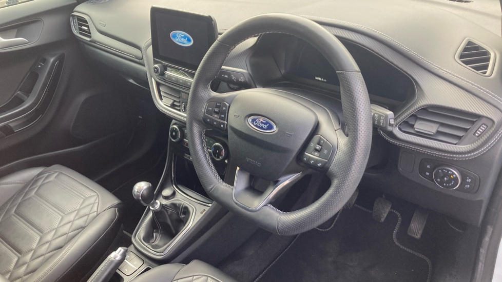 Ford Puma 1.0 EcoBoost Hybrid mHEV 155 ST-Line Vignale 5dr Petrol Hatchback - Image 11
