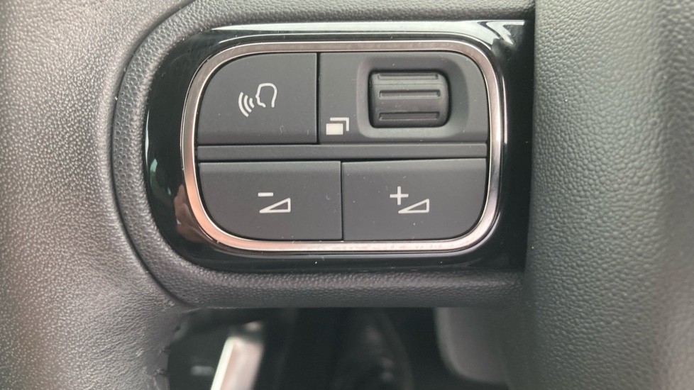 Citroen C3 Aircross 1.2 PureTech 130 Shine Plus 5dr EAT6 Petrol Hatchback - Image 29