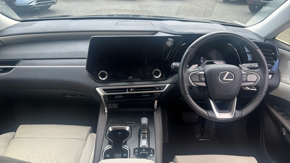 Lexus RX 450h+ 2.5 Takumi 5dr E-CVT Estate - Image 10