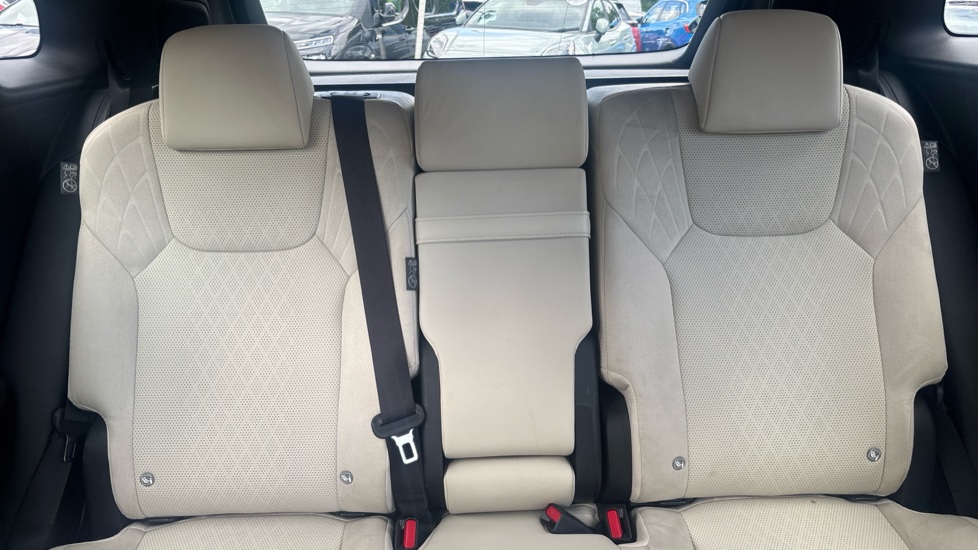 Lexus RX 450h+ 2.5 Takumi 5dr E-CVT Estate - Image 15