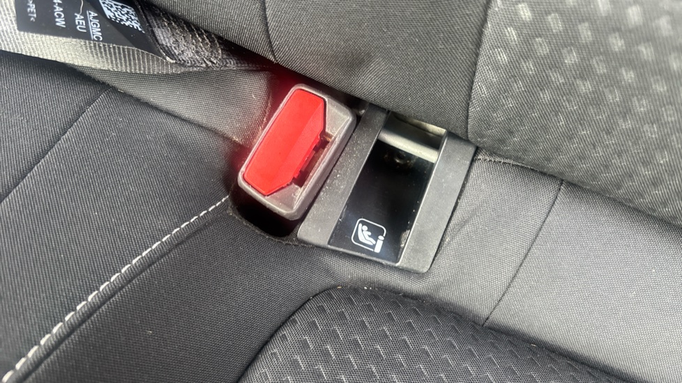 Ford Focus 1.0 EcoBoost 100 Zetec 5dr Petrol Hatchback - Image 17