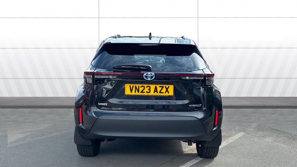 Toyota Yaris Cross 1.5 Hybrid Design 5dr CVT Hybrid Estate - Image 6