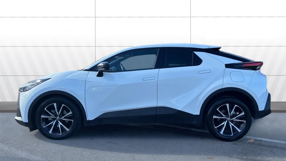 Toyota C-HR 1.8 Hybrid Design 5dr CVT Hybrid Hatchback - Image 5