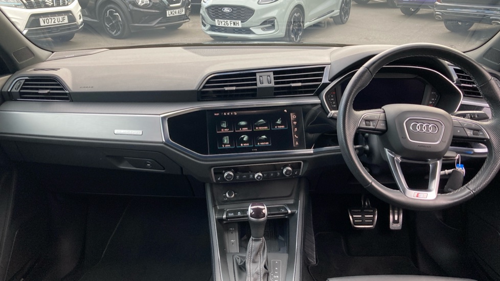 Audi Q3 40 TFSI Quattro S Line 5dr S Tronic Petrol Estate - Image 10