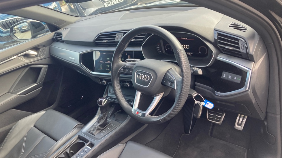 Audi Q3 40 TFSI Quattro S Line 5dr S Tronic Petrol Estate - Image 11