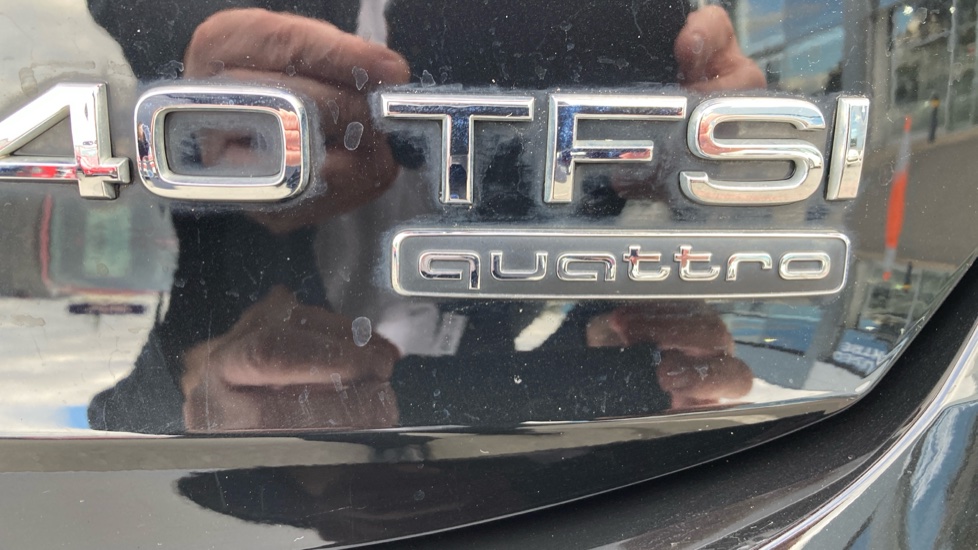 Audi Q3 40 TFSI Quattro S Line 5dr S Tronic Petrol Estate - Image 28