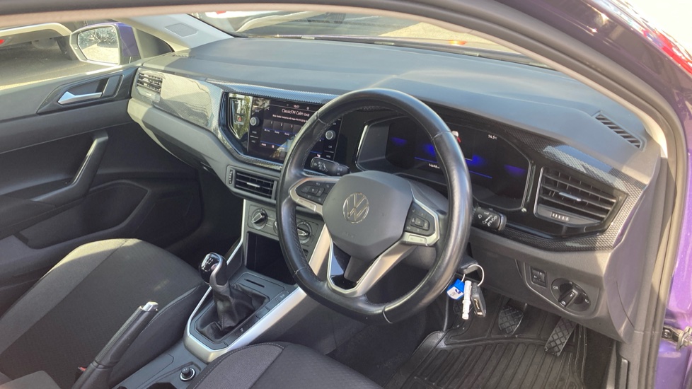 Volkswagen Polo 1.0 TSI Life 5dr Petrol Hatchback - Image 11