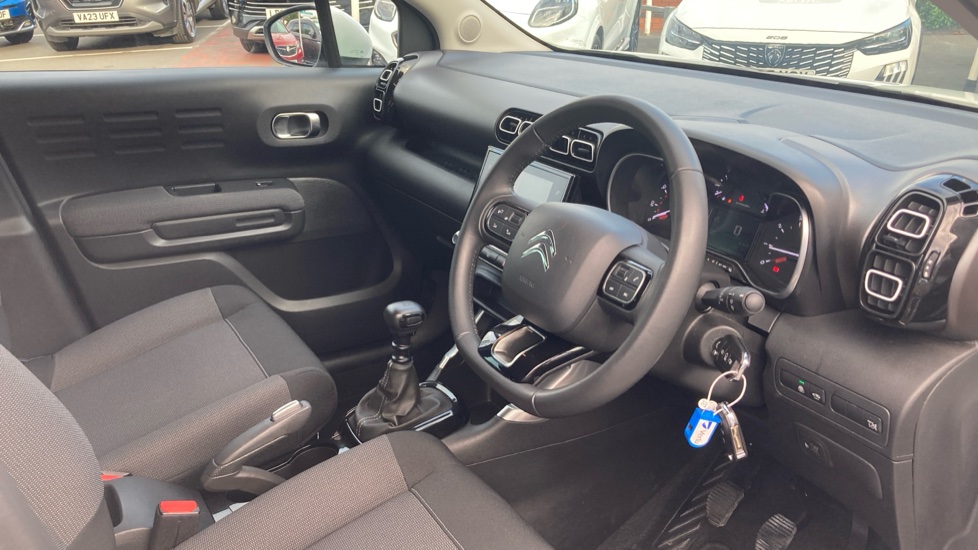 Citroen C3 Aircross 1.2 PureTech 110 You 5dr Petrol Hatchback - Image 11