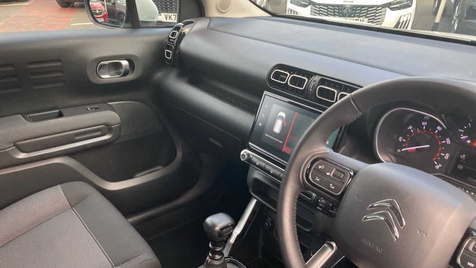 Citroen C3 Aircross 1.2 PureTech 110 You 5dr Petrol Hatchback - Image 14