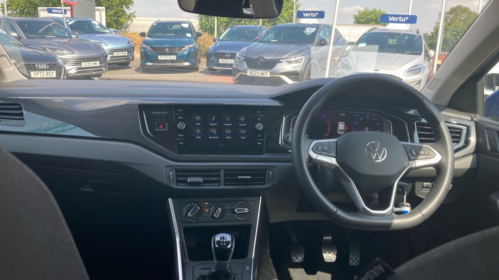 Volkswagen Polo 1.0 TSI Life 5dr Petrol Hatchback - Image 10