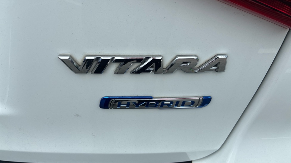 Suzuki Vitara 1.4 Boosterjet 48V Hybrid SZ-T 5dr Petrol Estate - Image 26