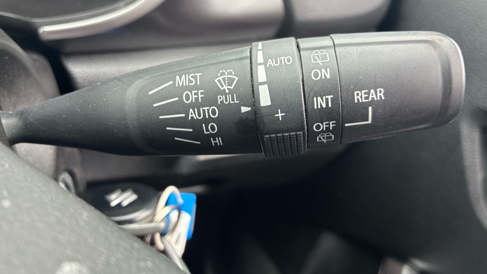 Suzuki Vitara 1.4 Boosterjet 48V Hybrid SZ-T 5dr Petrol Estate - Image 32