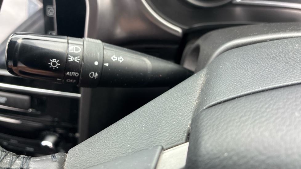 Suzuki Vitara 1.4 Boosterjet 48V Hybrid SZ-T 5dr Petrol Estate - Image 33