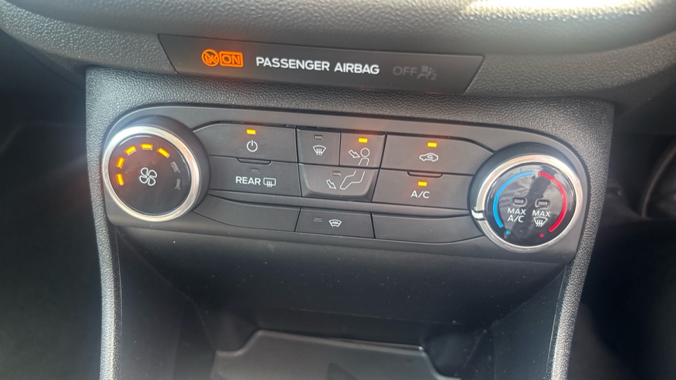 Ford Fiesta 1.1 Trend 5dr Petrol Hatchback - Image 24