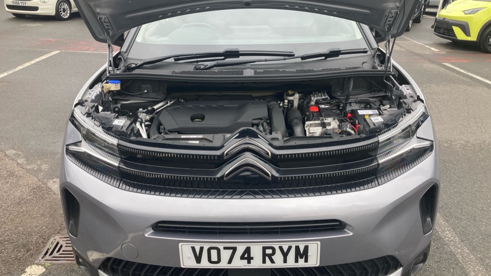 Citroen C5 Aircross 1.6 Plug-in Hybrid Max 5dr e-EAT8 Hatchback - Image 8