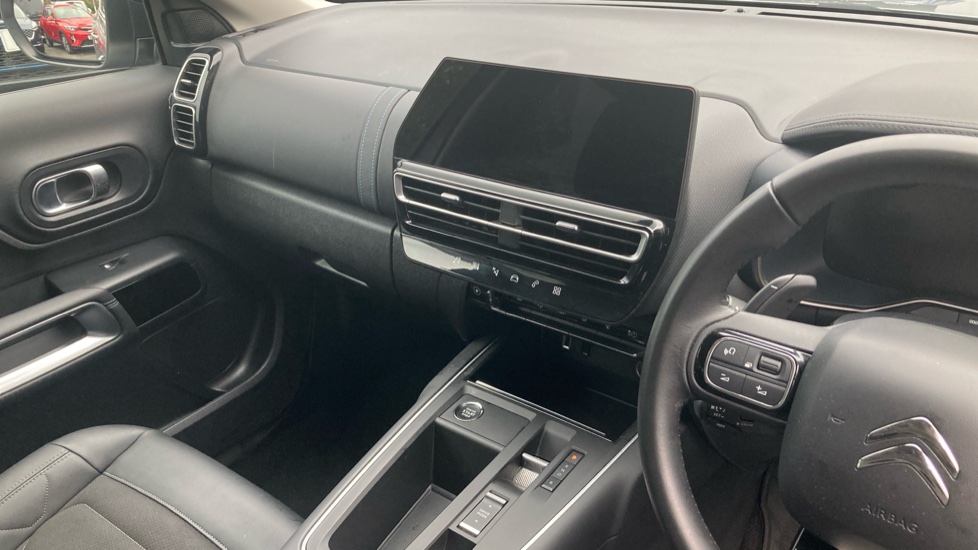 Citroen C5 Aircross 1.6 Plug-in Hybrid Max 5dr e-EAT8 Hatchback - Image 14