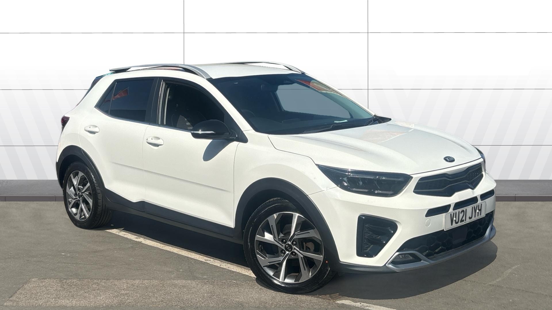 Kia Stonic listing photo
