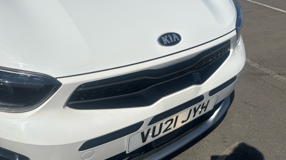 Kia Stonic 1.0T GDi 48V GT-Line 5dr Petrol Estate - Image 37