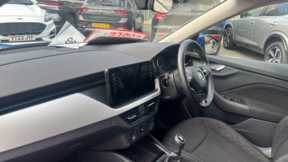 Skoda Kamiq 1.0 TSI 95 SE Drive 5dr Petrol Hatchback - Image 9