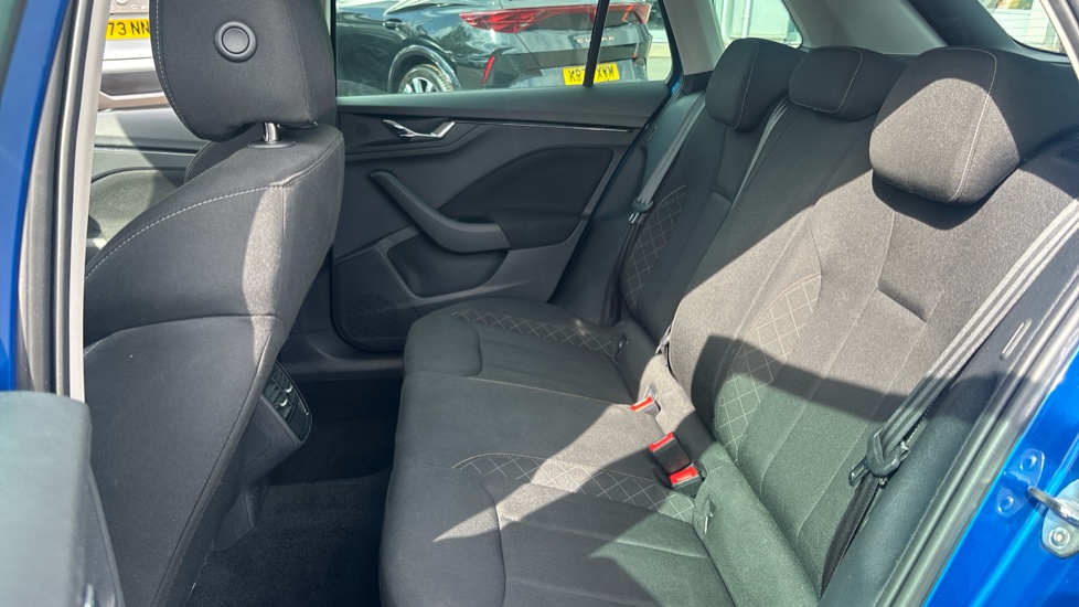 Skoda Kamiq 1.0 TSI 95 SE Drive 5dr Petrol Hatchback - Image 16