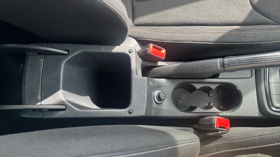Skoda Kamiq 1.0 TSI 95 SE Drive 5dr Petrol Hatchback - Image 29