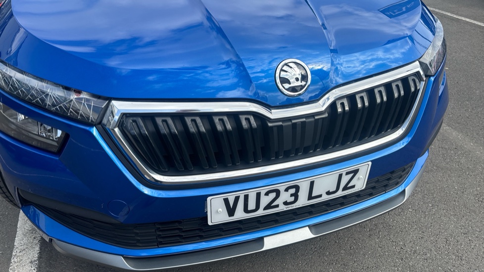 Skoda Kamiq 1.0 TSI 95 SE Drive 5dr Petrol Hatchback - Image 37