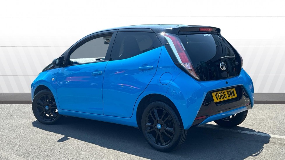 Toyota Aygo 1.0 VVT-i X-Cite 2 5dr Petrol Hatchback - Image 2