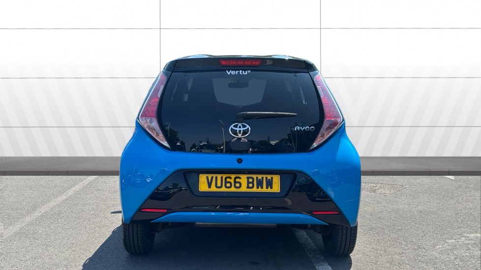 Toyota Aygo 1.0 VVT-i X-Cite 2 5dr Petrol Hatchback - Image 6